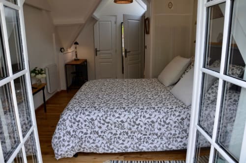 Chambre avec grandes fenêtres - Lit double - L'Authentique - Proche Wimereux