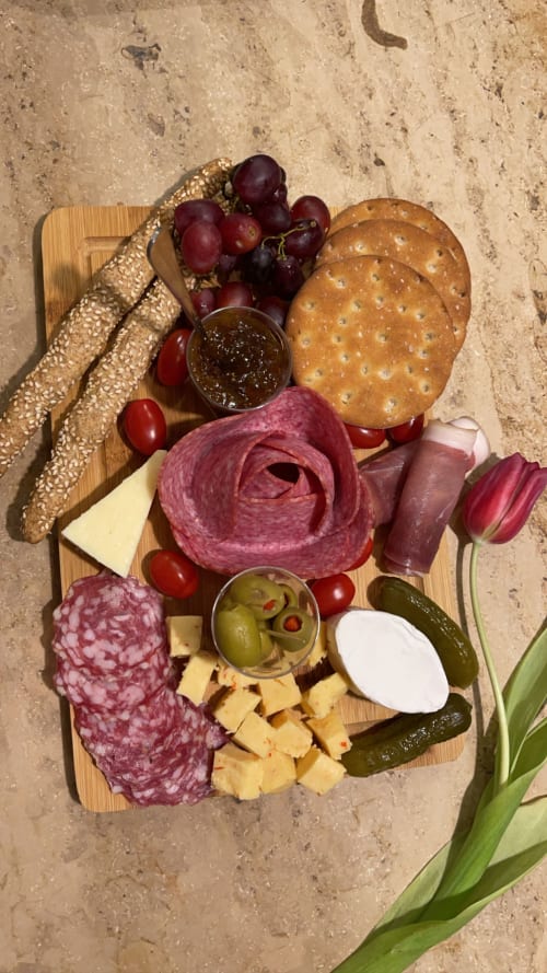 Hôtel Les Reflets Jaunes - Charcuterie - Givet