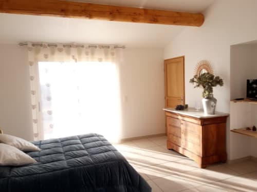 Location chambre d'hôtes weekend en amoureux - La Maguette - proche Avignon