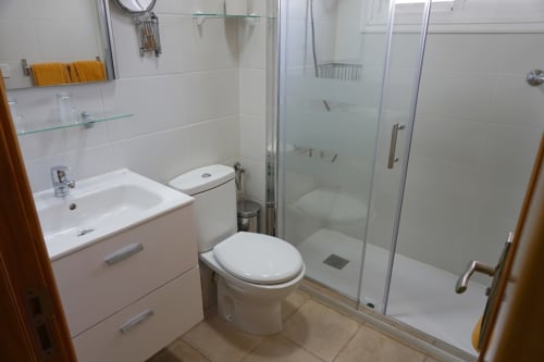 Apartamentos Ecuador | Hotel moderno con ubicación central en Canarias. Baratas y amplias. Piscina sol y playas azules.