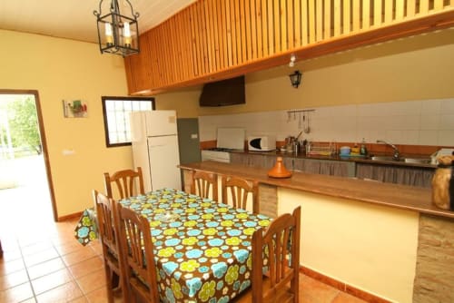 Cocina equipada, Bodega Pequeña, piscina privada, ideal familias y amigos, Cortijo La Bodega, Benaoján, Málaga, Andalucía