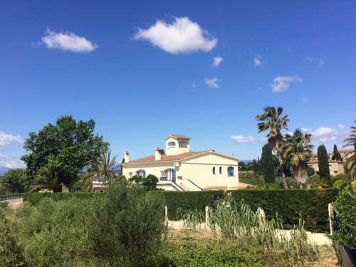 Exteriores - Paó Blau - Encantadora pensión rural con piscina en Pau, Cataluña