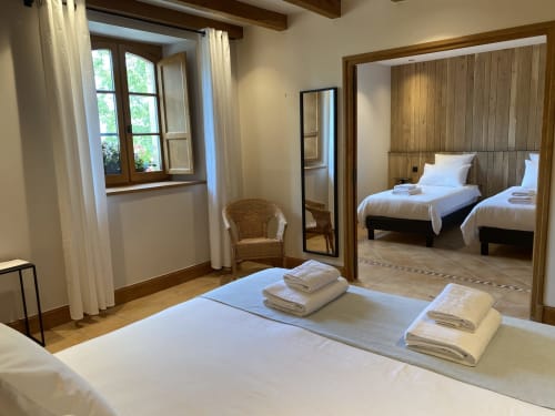 domaine de cazal - chambre d hotes - petit dejeuner inclus - dordogne - proche sarlat - chambre familiale - piscine