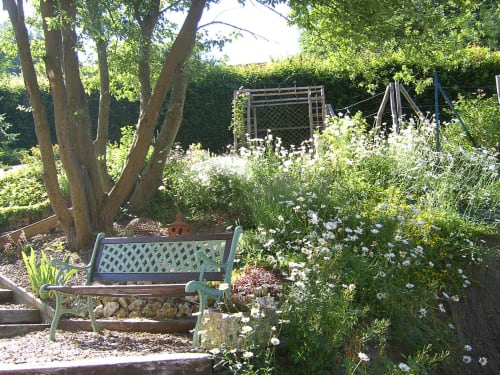 Jardin fleuri. Chambres d'hôtes DUCK HOUSE.