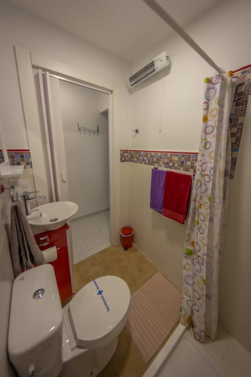 Habitaciones y apartamentos en Casa Camino al Castillo Xàtiva, España. Salón compartido - WiFi gratuita - cocina totalmente equipada