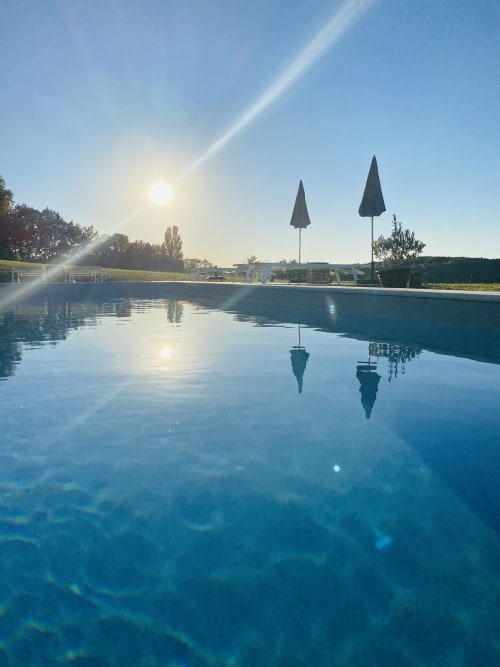 location avec piscine - domaine de cazal - paradis des amoureux - pur bonheur - douces soirees