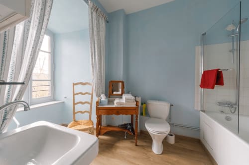 Château des Grèzes - Gîte de charme avec salle de bain - Auvergne