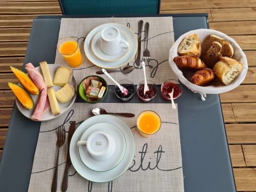 Petit-déjeuner - Maison d'hôtes à Orgnac-l'Aven - Provence