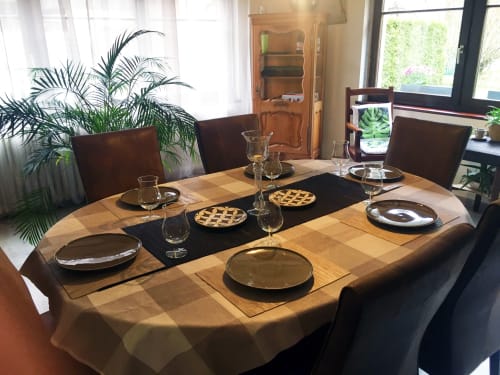 Le gîte du château Schirmeck Alsace - location de vacances Alsace gîte et appartement - salle à manger