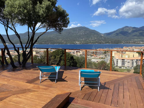 Balcon piscine vue Valinco