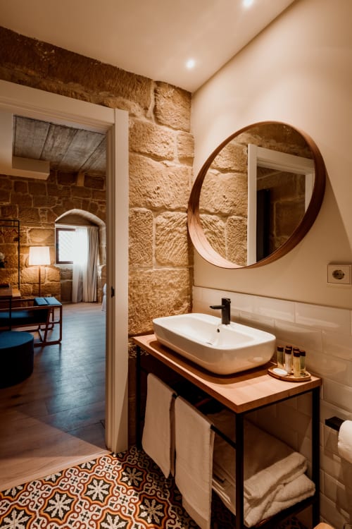 Casa rural boutique Palacio Condes de Cirac | Casa Rural con mucho encanto renovada, moderna y equipada. Amplia con suites de calidad