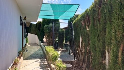 Porche de Casa Luisa a Galleira, casa con piscina privada y vistas en Ramiras, Ourense