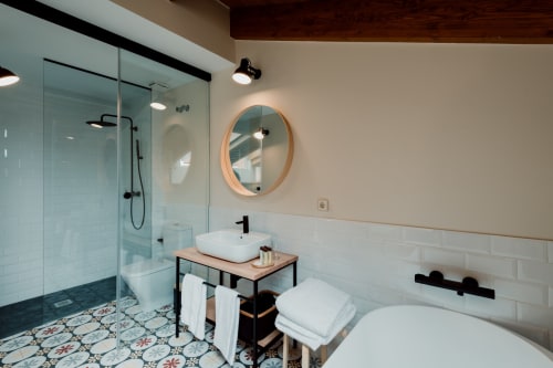 Casa rural boutique Palacio Condes de Cirac | Casa Rural con mucho encanto renovada, moderna y equipada. Amplia con suites de calidad