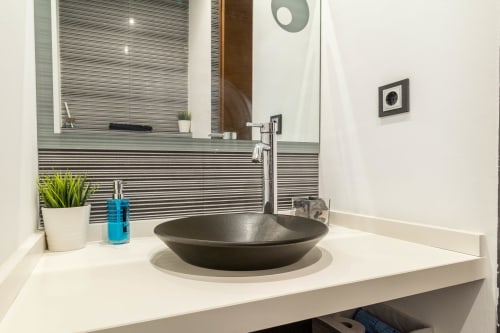 Valencia luxury Villa - baño en villa con piscina en Burjassot, Valencia, España