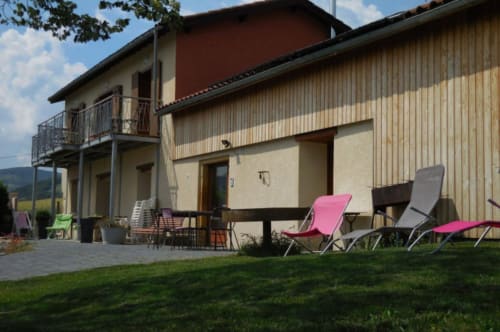 Gîtes des 2 Chênes - Location vacances Bessenay