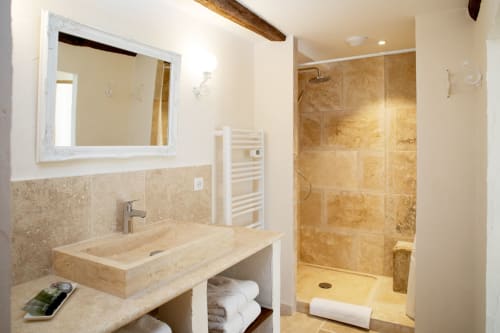 Chambre Zélie - L'Hôte Antique - Pichanges - salle de bain 