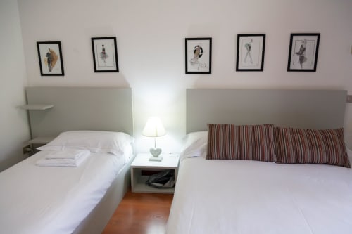 B&B I Salici | camera matrimoniale, accessibile ai disabili, con balcone, colazione inclusa, servizio vigilanza, catering a domicilio, ristoranti convenzionati, servizi infermieristici.