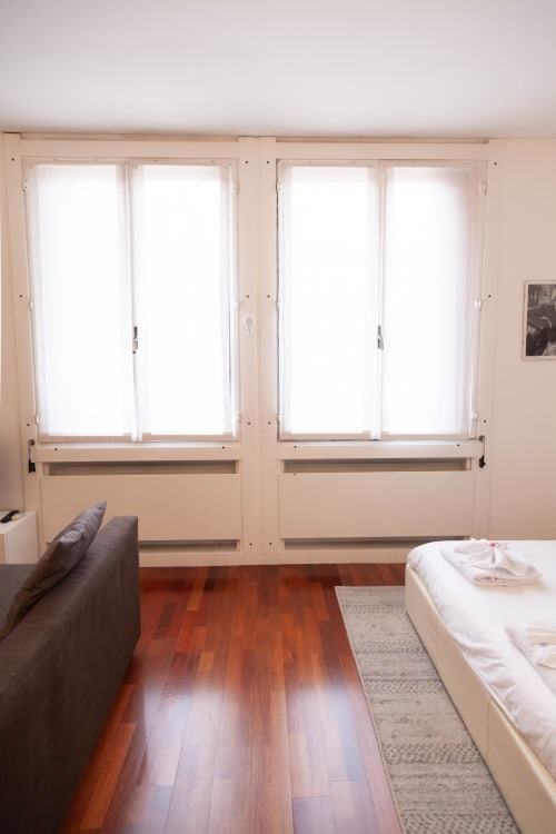 B&B I Salici | camera matrimoniale, accessibile ai disabili, con balcone, colazione inclusa, servizio vigilanza, catering a domicilio, ristoranti convenzionati, servizi infermieristici.