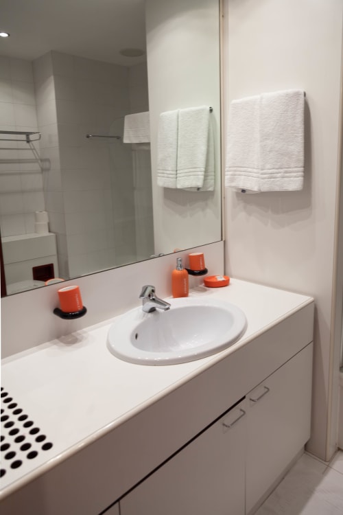 B&B I Salici | camera matrimoniale, accessibile ai disabili, con balcone, colazione inclusa, servizio vigilanza, catering a domicilio, ristoranti convenzionati, servizi infermieristici.