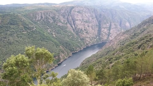 Rutas en catamarán - Casa Luisa a Galleira, casa con piscina privada y vistas en Ramiras, Ourense