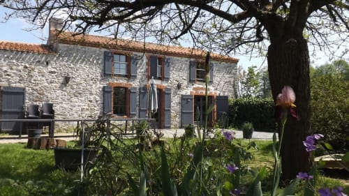 Gite La Faerie vendée - gites jardin extérieur - location vacances séminaires - gîtes proche Nantes