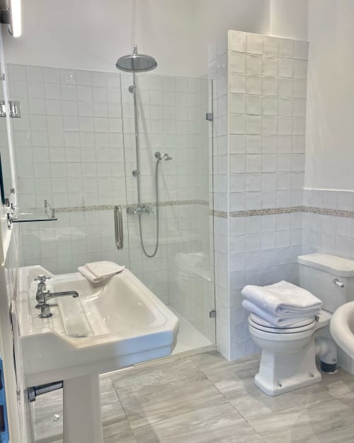 Noubar - Chambre d'hôtes 2 personnes avec douche - Cénevières - Lot