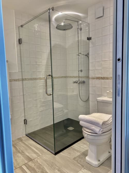 Noubar - Chambre d'hôtes avec douche privée - Saint Cirque Lapopie  - Lot