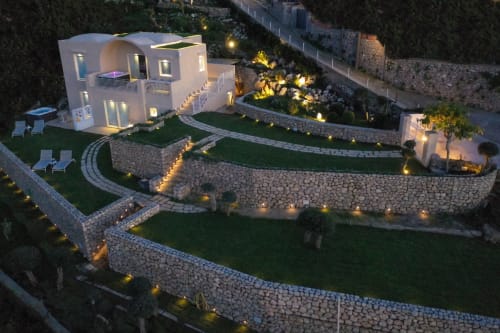 Capri hotel Italy,luxury apartments ,private apartment with sea view & private hot jacuzzi and garden. 
www.villadalessandro.it