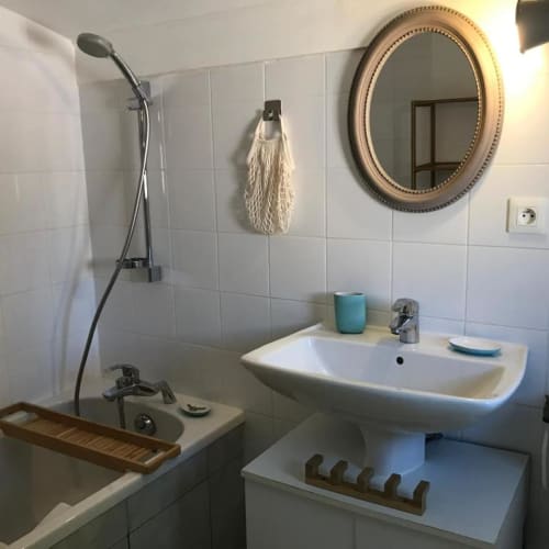 salle d'eau maylou baan villa gite marseillan plage 