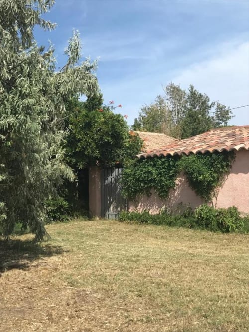 maylou baan villa au bord de l'étang de thau face à marseillan et proche de la plage  de sable fin 