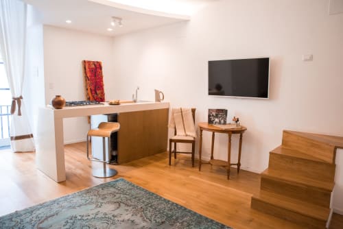 Carlo III | Corte Capomazza Apartments Naples, 4 people, double bed, living room, kitchen, private bath, shower, jacuzzi, whirlpool, tub, 2 floors