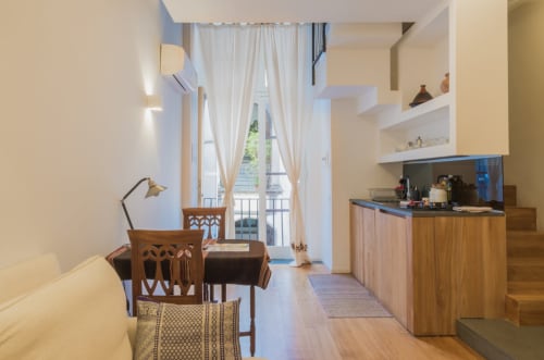 Eleonora | Corte Capomazza Apartments Naples, 3 people, double bed, single bed, living room, kitchen, private bathroom, shower, 2 floors, triple, whirlpool shower