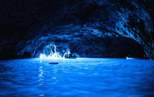 Capri hotel Italy,luxury apartments to only 5 minutes by walk from blue grotto,private apartment with sea view & private hot jacuzzi and garden. 
www.villadalessandro.it