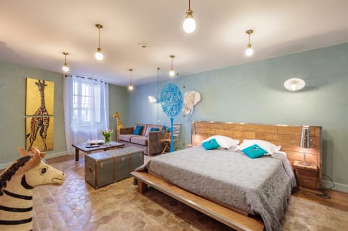suite pour 2, 3 ou 4 personnes. Hôtel La Suite  Villeneuve les Avignon Provence