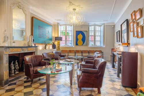 Bar salon petit déjeuner hôtel la suite Villeneuve les Avignon provence 