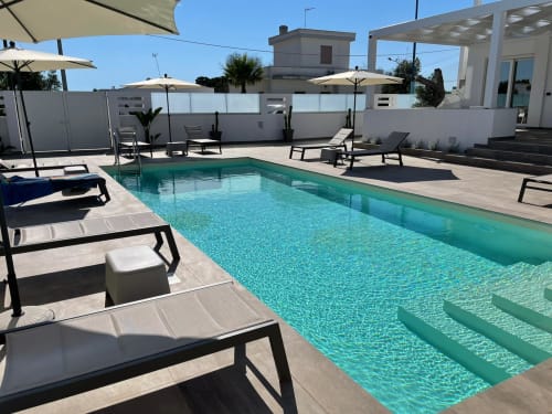 Elite Apartment Pool 01 | Elite Luxury Residence Case Vacanza Torre Suda, Puglia, Gallipoli, Salento, piscina, vacanze, mare, Maldive del Salento, letto matrimoniale, letti singoli, cucina, bagno privato