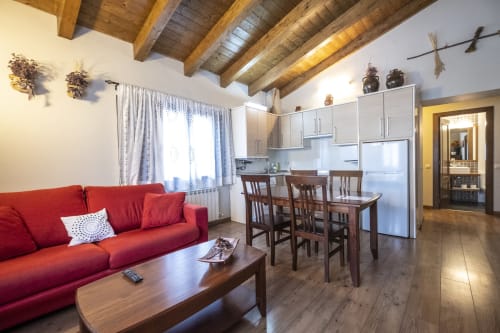 Apartamento de 2 habitaciones - Batlle Laspaules, Huesca