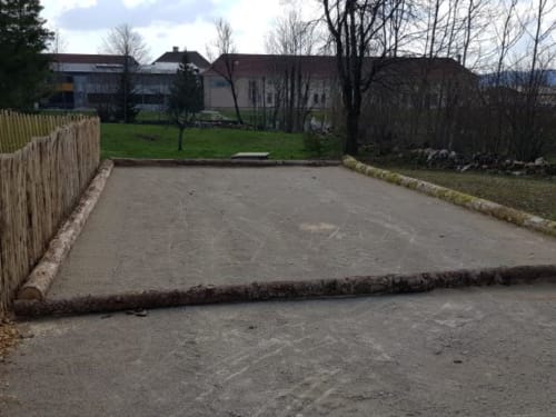 terrain de pétanque