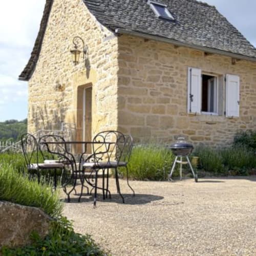 Gîte La Chapelle avec terrasse - La Source Gilhodes - Meublé de tourisme 3 étoiles en Aubrac - Nord Aveyron