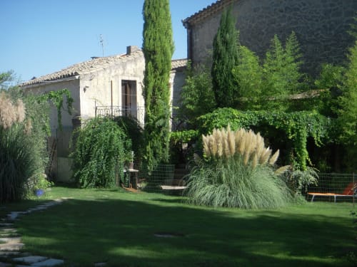 Gîtes du Mas Gibert - Location de vacances avec jardin - Saussines