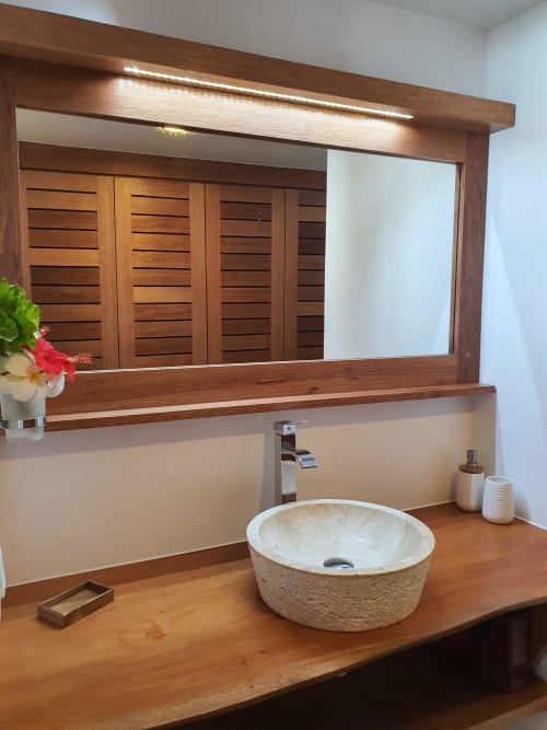 salle de bain, placards, coffre, penderie, moorea lodge, Tahiti