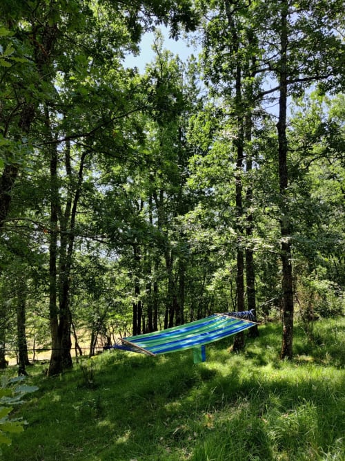 Fount De Cousteno | Feriendorf Limbrassac, Ferienhäuser, Herr der Ringe, Hobbit, Grill, Garten, Schwimmbad, Natur, Ferienhäuser, Pyrenäen, im Freien, ruhig