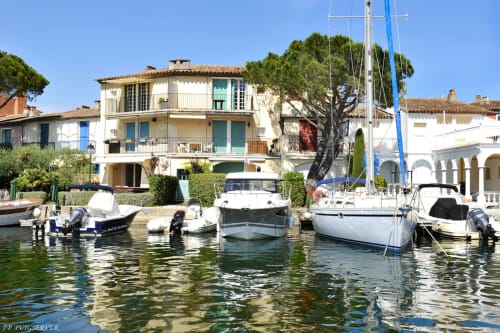 La Garde Freinet Domaine des Chenes de la Galline - Chambre d'hotes St Tropez - table d'hotes et privatisation 