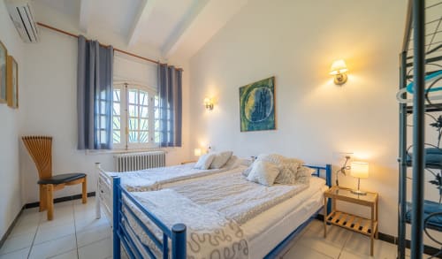 Duplex - Charming bed and breakfast with pool in Pau, Catalonia
