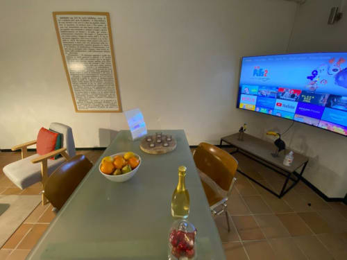La Fornace di Alessandria | monolocale con divano letto, bagno privato, vista giardino, luce naturale, relax, Tv con Netflix e Amazon, Wifi dentro e fuori, Nespresso, snack, bevande, the, asciugamani, ciabatte. Parcheggio.