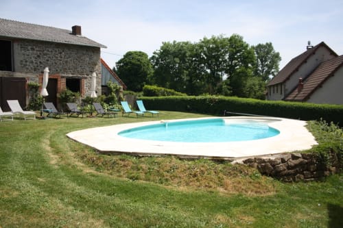 Location chambre d'hôtes avec piscine - Chez Nathalie et Jean-Claude - proche Aubusson