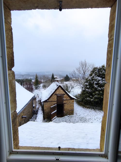 Vue hivernale depuis la chambre Le Midi - La Source Gilhodes - Hébergement 4 personnes sur le chemin de St Jacques de Compostelle - 6 km avant St Côme d'Olt