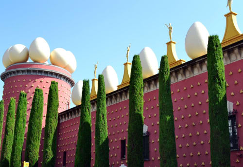 Estructura con restaurante y terraza, Terrades, Cataluña, España