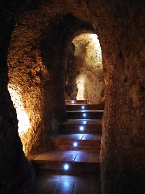 Vinarius Guardería de vinos - Castellanos de Villiquera, Salamanca