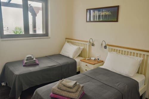 Gelso | Apartment for 4, Masseria Giulio, Holiday Apartments Francavilla Fontana, Puglia, swimming pool, garden, private bathroom, king bed, single beds